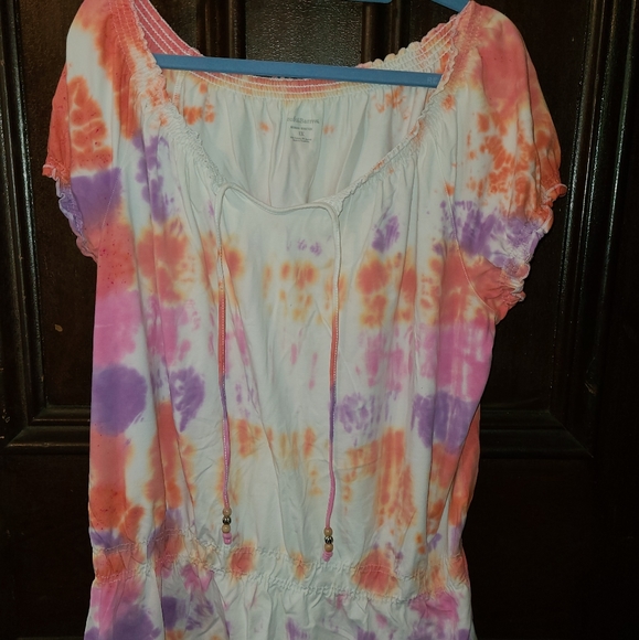 croft & barrow Tops - Crofts and Borrow tie dye peasant blouse